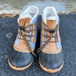 Sorel Kids Out and About boots